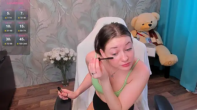 Snapshot of Kitty8meow chatting on January 2025 04:44:01 AM Kitty8meow online show from January 2025 04:44:01 AM