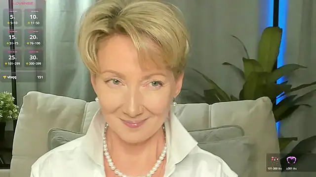 AkexandraFix online show from May 2026 01:59:01 PM