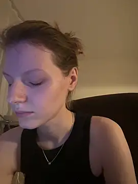 MaryHiggins online show from January 2025 03:00:02 PM