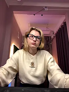 MaryHiggins online show from September 2025 12:17:02 PM