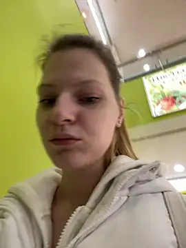 MaryHiggins online show from October 2025 09:07:01 AM