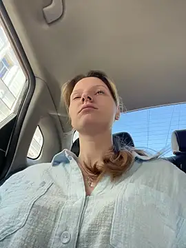 MaryHiggins online show from June 2026 02:33:01 PM