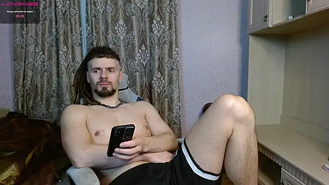 Aestheticguy101 online show from January 2025 05:42:01 AM