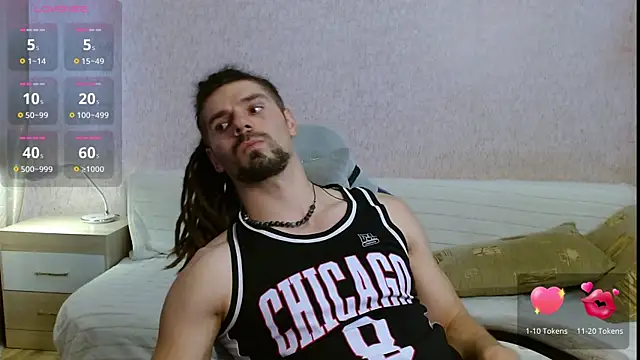 Snapshot of Aestheticguy101 chatting on October 2025 11:31:02 AM Aestheticguy101 online show from October 2025 11:31:02 AM