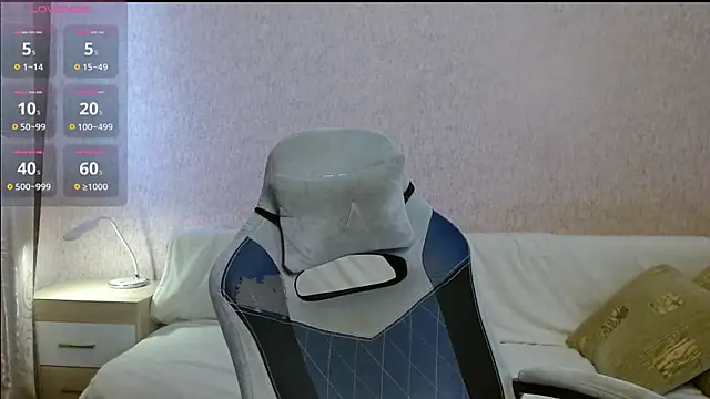 Snapshot of Aestheticguy101 chatting on October 2025 11:17:01 AM Aestheticguy101 online show from October 2025 11:17:01 AM