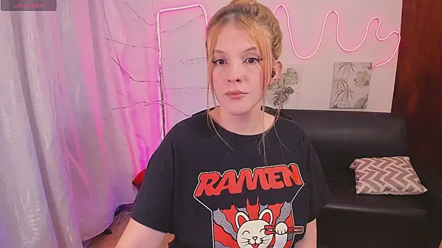 MillySandlerr online show from May 2026 05:56:02 AM