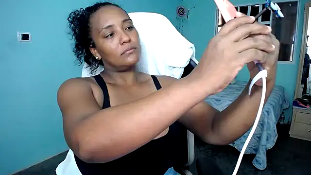 Snapshot of marysol83 chatting on November 2025 06:41:02 PM marysol83 online show from November 2025 06:41:02 PM