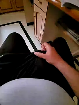 Snapshot of vansh1802 chatting on February 2025 08:59:02 AM vansh1802 online show from February 2025 08:59:02 AM