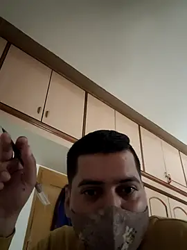 Snapshot of vansh1802 chatting on March 2025 06:35:02 AM vansh1802 online show from March 2025 06:35:02 AM