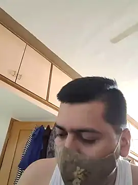 Snapshot of vansh1802 chatting on March 2025 05:43:02 PM vansh1802 online show from March 2025 05:43:02 PM