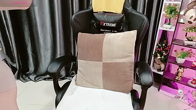 Yuki-yio online show from February 2026 02:06:02 AM