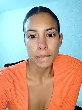 Snapshot of Angelinalombardi_ chatting on September 2025 12:45:01 AM Angelinalombardi online show from September 2025 12:45:01 AM