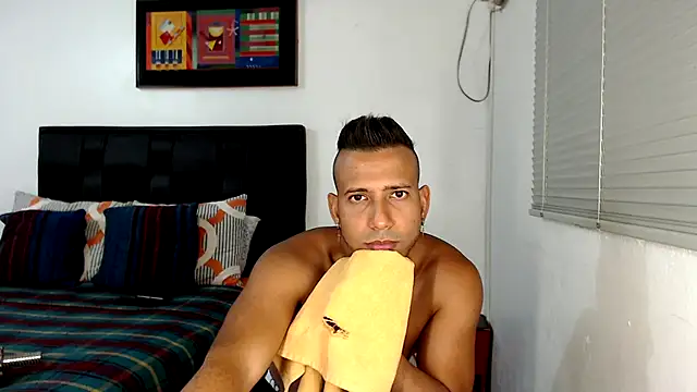 thommerxxx online show from January 2025 07:29:02 PM