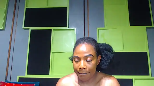 Snapshot of SexyAssDivaxxx chatting on January 2025 11:12:02 AM SexyAssDivaxxx online show from January 2025 11:12:02 AM
