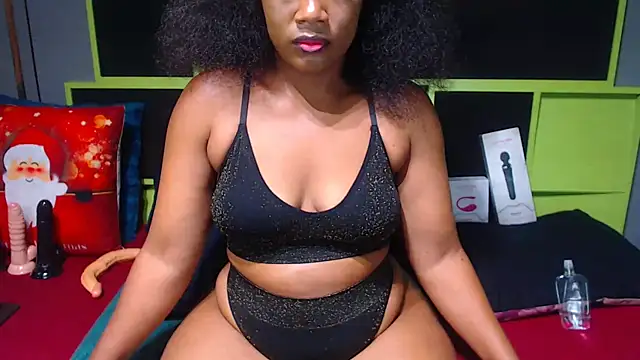 Snapshot of SexyAssDivaxxx chatting on February 2025 04:33:01 AM SexyAssDivaxxx online show from February 2025 04:33:01 AM