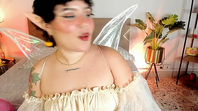 Amy art online show from May 2026 09:09:01 PM