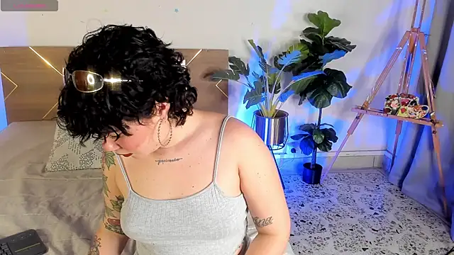 Amy art online show from June 2026 08:52:02 PM