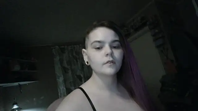 Snapshot of Randomness440 chatting on February 2025 04:29:01 AM Randomness440 online show from February 2025 04:29:01 AM