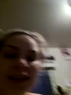 Snapshot of Randomness440 chatting on October 2025 04:35:02 AM Randomness440 online show from October 2025 04:35:02 AM