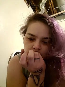 Snapshot of Randomness440 chatting on March 2026 02:33:02 AM Randomness440 online show from March 2026 02:33:02 AM