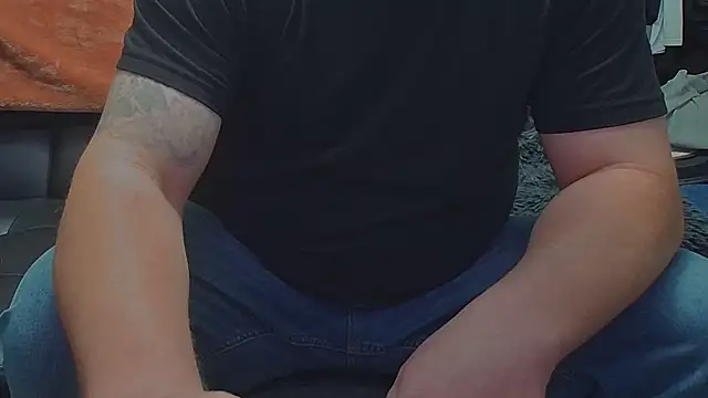 Snapshot of AwesomePapaya chatting on December 2025 02:20:01 AM AwesomePapaya online show from December 2025 02:20:01 AM