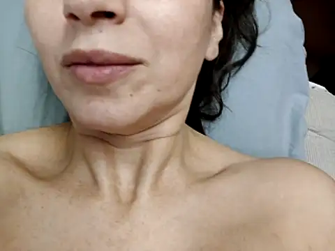 Snapshot of cjpq2525 chatting on March 2026 04:29:01 AM cjpq2525 online show from March 2026 04:29:01 AM