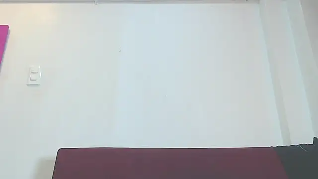 Amber Moore online show from May 2026 05:42:02 PM