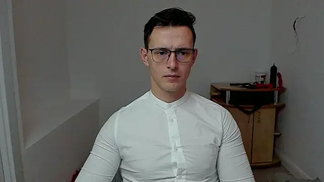 Snapshot of sexxymuscles4u chatting on January 2025 10:15:02 AM sexxymuscles4u online show from January 2025 10:15:02 AM