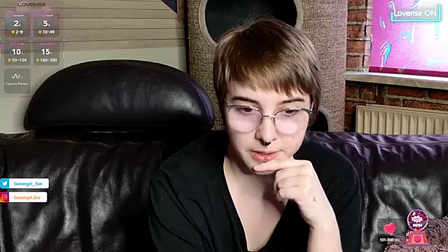 Snapshot of GamerGirl_Eve chatting on September 2025 03:59:02 PM GamerGirl Eve online show from September 2025 03:59:02 PM