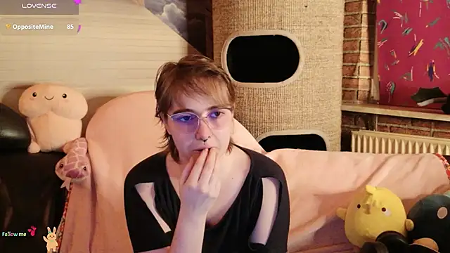 GamerGirl Eve online show from December 2025 06:28:01 PM