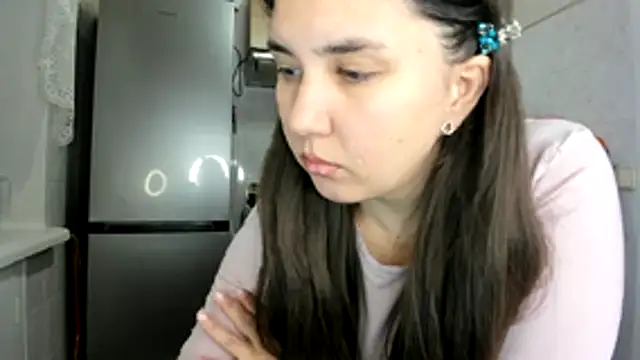 Snapshot of MiaMarrone chatting on January 2026 06:44:02 PM MiaMarrone online show from January 2026 06:44:02 PM