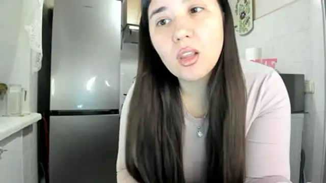 Snapshot of MiaMarrone chatting on March 2026 10:09:01 PM MiaMarrone online show from March 2026 10:09:01 PM