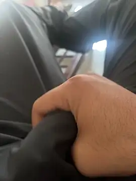 Snapshot of bigshow112 chatting on January 2025 07:11:01 AM bigshow112 online show from January 2025 07:11:01 AM