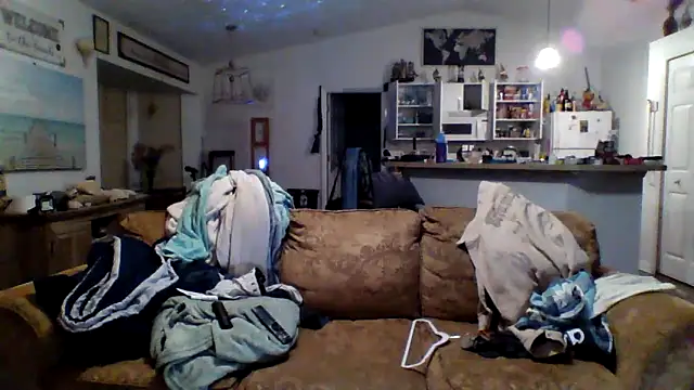 Snapshot of Yankeedave420 chatting on January 2025 05:05:01 AM Yankeedave420 online show from January 2025 05:05:01 AM