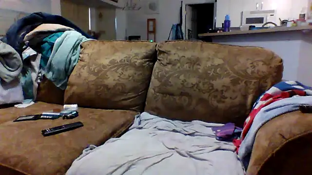 Snapshot of Yankeedave420 chatting on January 2025 10:39:01 PM Yankeedave420 online show from January 2025 10:39:01 PM