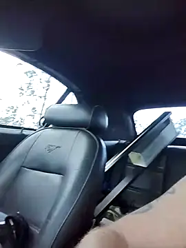 Snapshot of Yankeedave420 chatting on February 2025 07:28:01 PM Yankeedave420 online show from February 2025 07:28:01 PM