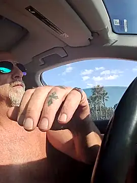 Snapshot of Yankeedave420 chatting on March 2025 09:26:02 PM Yankeedave420 online show from March 2025 09:26:02 PM