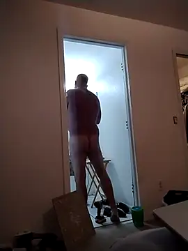 Snapshot of Yankeedave420 chatting on October 2025 08:27:02 PM Yankeedave420 online show from October 2025 08:27:02 PM