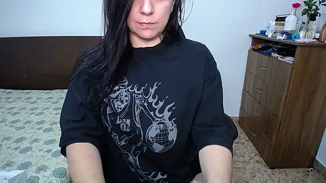 Snapshot of alexa_milsf chatting on October 2025 12:41:01 AM alexa milsf online show from October 2025 12:41:01 AM