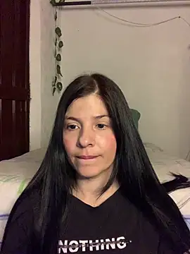 Estefani 32 online show from June 2026 07:29:01 PM