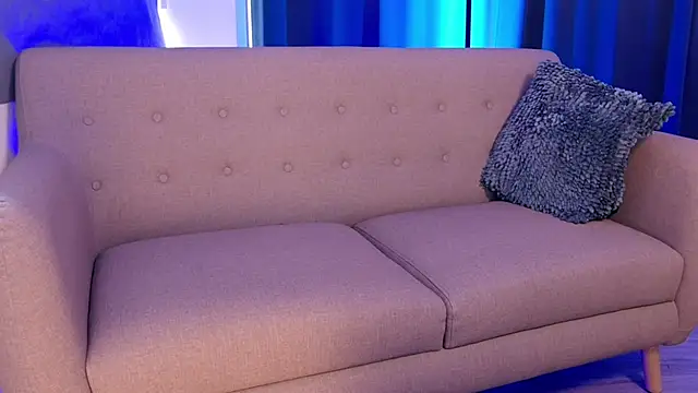 Snapshot of Liam_V chatting on November 2025 12:39:02 PM Liam V online show from November 2025 12:39:02 PM