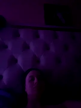 Flossy Vettie online show from September 2025 11:54:01 PM