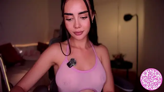 Snapshot of Lil_Gabby chatting on September 2025 06:56:02 PM Lil Gabby online show from September 2025 06:56:02 PM