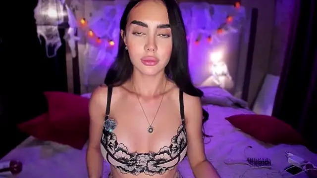 Snapshot of Lil_Gabby chatting on October 2025 06:46:02 PM Lil Gabby online show from October 2025 06:46:02 PM