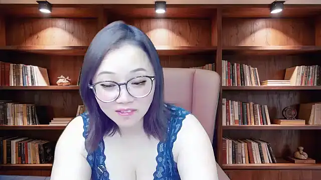 Giuliam online show from July 2026 02:21:01 PM