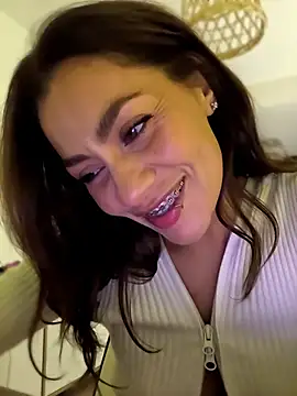 SamyJones9 online show from June 2026 09:54:02 PM