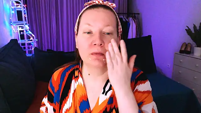 GoddessLara online show from March 2025 12:00:02 AM