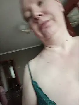 GoddessLara online show from May 2026 01:25:02 AM