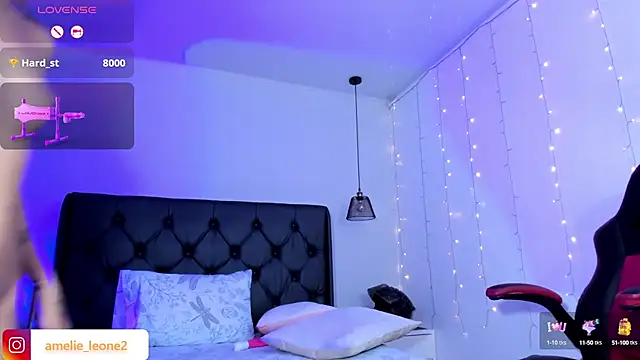 AMELIELEONE online show from February 2025 03:42:01 PM