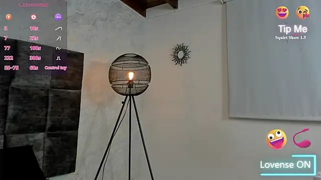 Snapshot of SusanRodriguez_ chatting on December 2024 12:01:01 AM SusanRodriguez online show from December 2024 12:01:01 AM